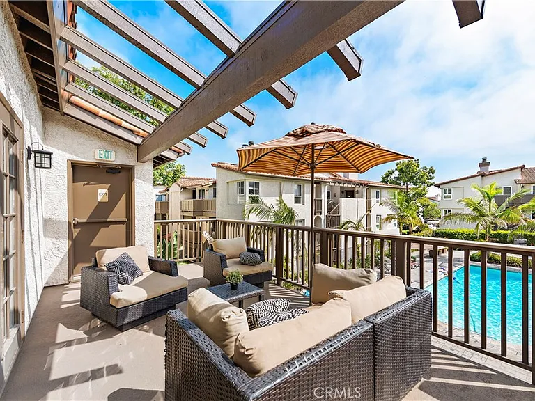 68 Corniche Dr #C — Photo 38