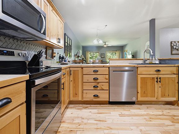 5th image of 5646 Rush Lake Ct