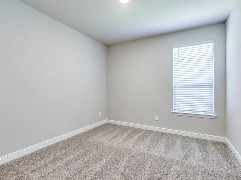 2516 Bellatrix Dr — Photo 15