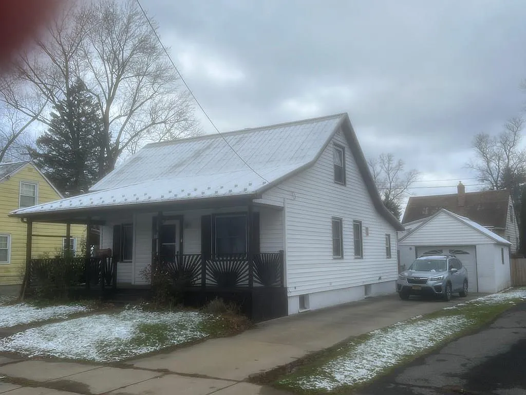 511 Baylor Rd photo 1