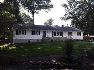 90 Beechwood Ave, Poughkeepsie, NY 12603