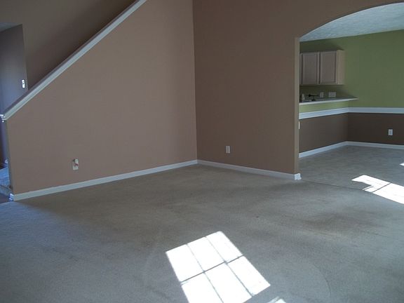 4th image of 5619 Walking Trail Way