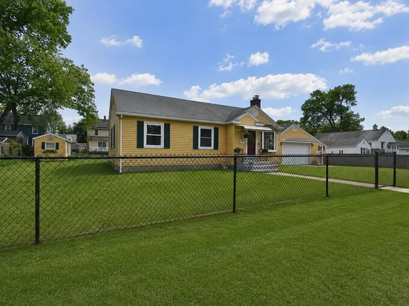 181 Merrimac Ave, Springfield, MA 01104