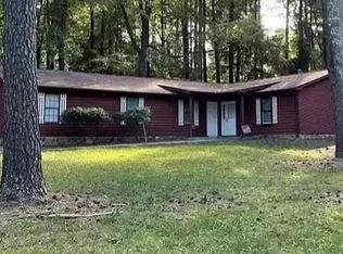 22 April Ave, Stockbridge, GA 30281