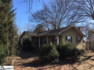 2315 Locust Hill Rd, Greer, SC 29651