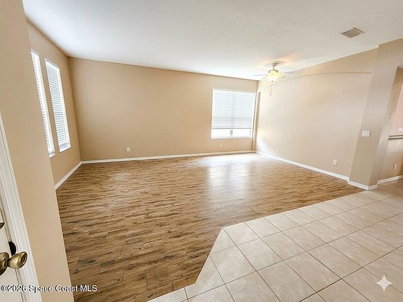 3rd image of 3050 Purple Martin Ln