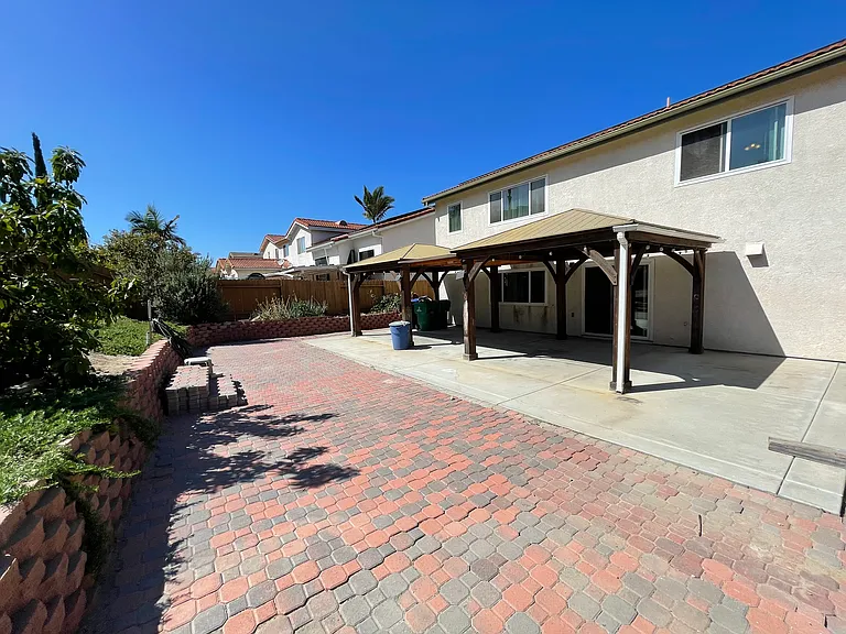 HUGE backyard. Good for outdoor events.