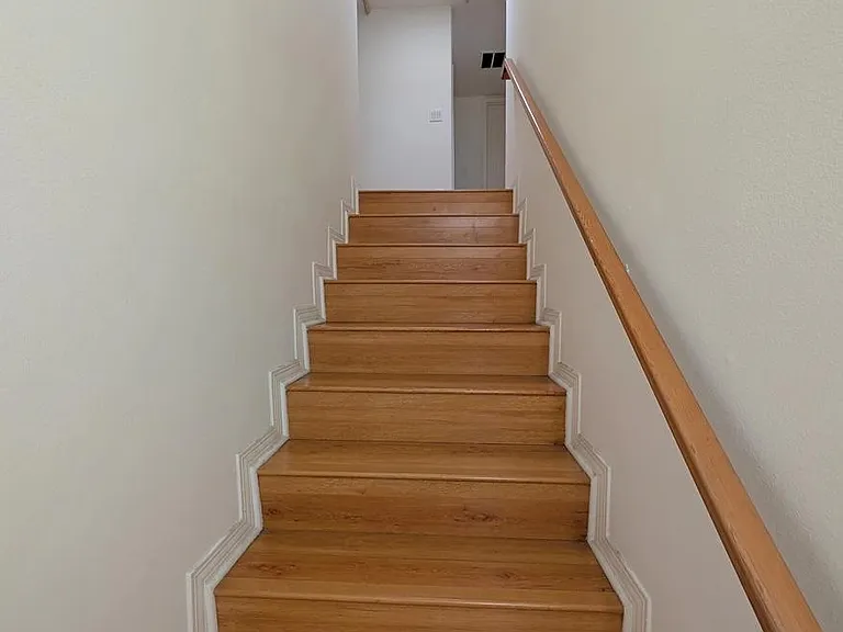 305 N Cedar St #204 — Photo 11