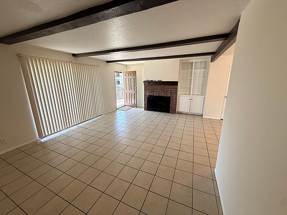 3rd image of 7504 Sepulveda Blvd APT 204