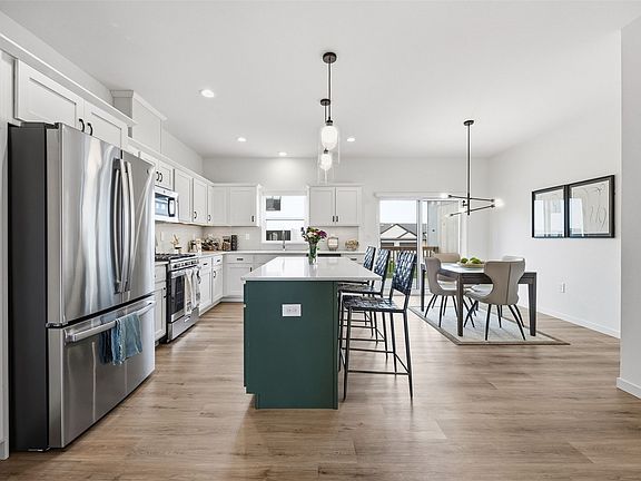 5th image of 4747 Preston Ln