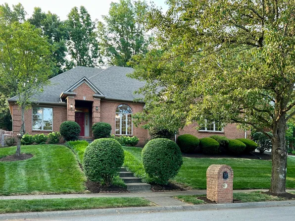 821 Meadowbrook Dr, Lexington, KY 40503