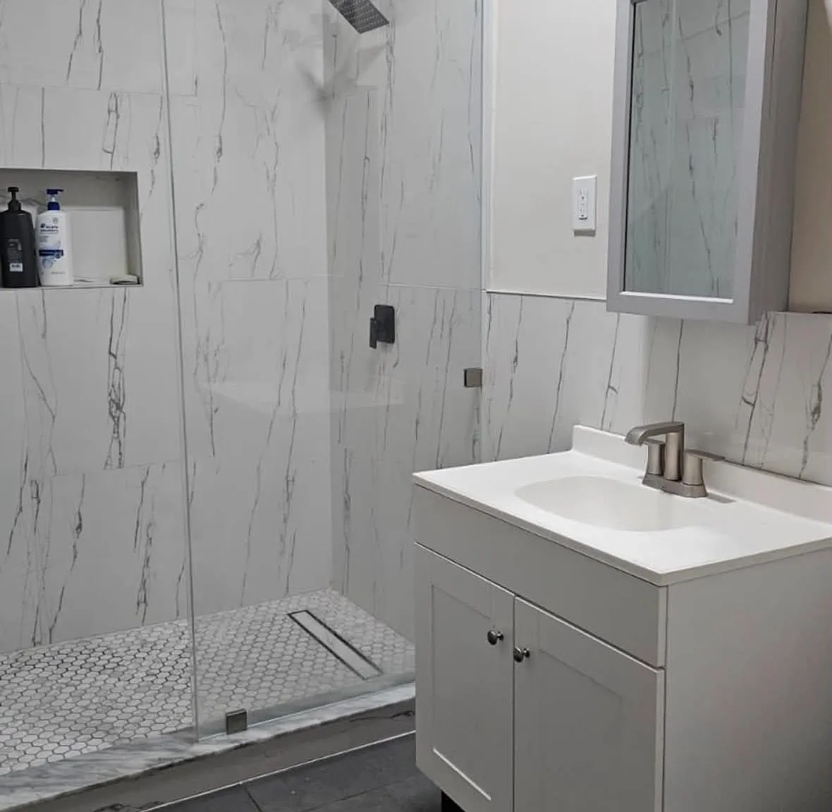 4 bed, 2711 sqft, $2,200 — Photo 4