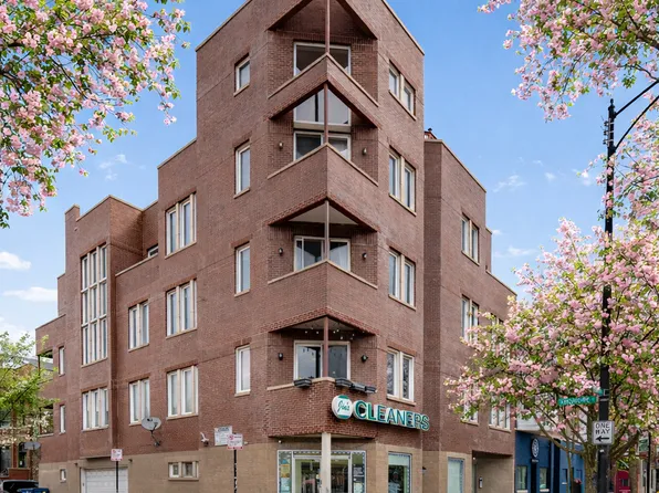 1816 W Division St APT 2S, Chicago, IL 60622