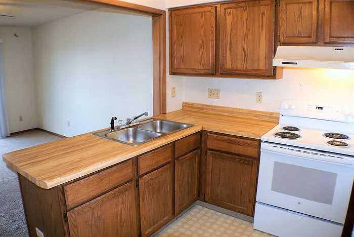 734 Westwinds Dr #2 — Photo 4