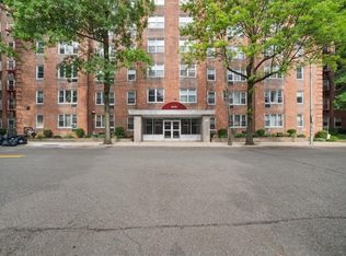 5 Sadore Ln APT 2M, Yonkers, NY 10710