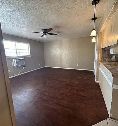 2nd image of 124 Temple Ave #11366059