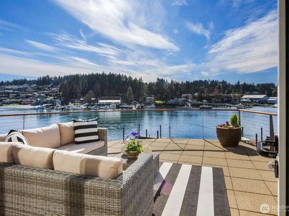 7926 Goodman Drive NW, Gig Harbor, WA 98332