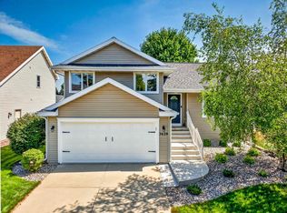 3629 Turning Leaf Dr, Madison, WI 53719