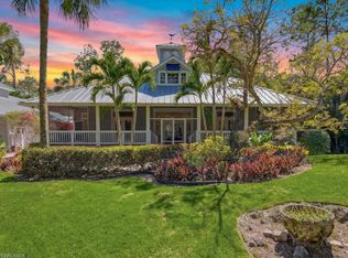 6480 Sandalwood LN, NAPLES, FL 34109