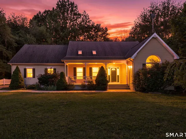 41 Forsyth Road, Montville, CT 06370