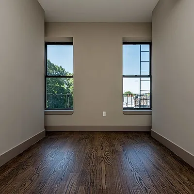 Rented by Nooklyn NYC LLC | media 18