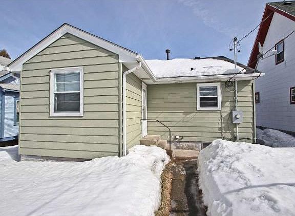 2nd image of 3815 Aldrich Ave N