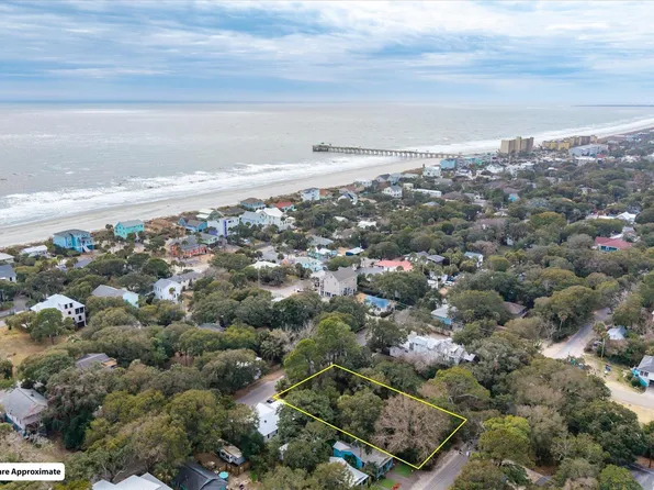 406 E Erie Ave, Folly Beach, SC 29439