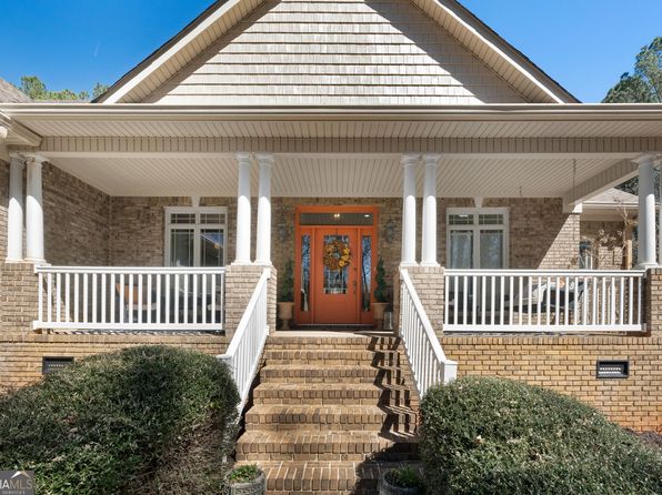 76 Creekside Ct, Zebulon, GA 30295