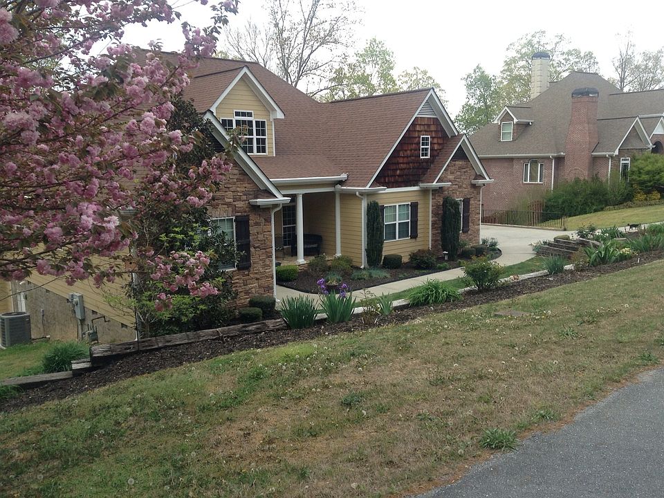 1st image of 48 Meadow Lakes Ter