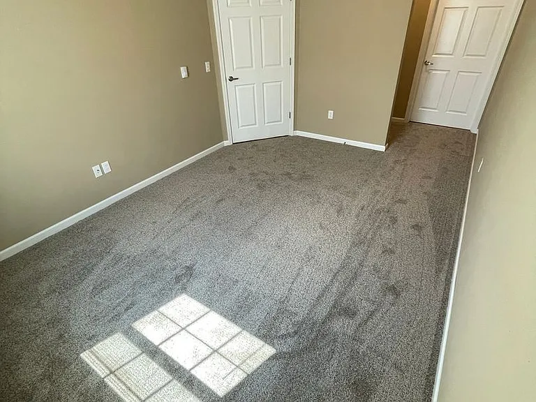 Grasslands Apartments — Photo 22