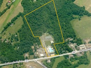 3180 Schuylkill Rd, Spring City, PA 19475