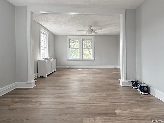 4th image of 221 Jensen Ave Floor 3