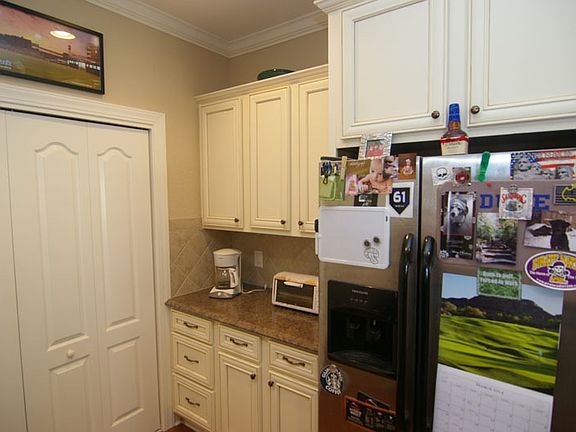 5th image of 2005 B Croyden Cir