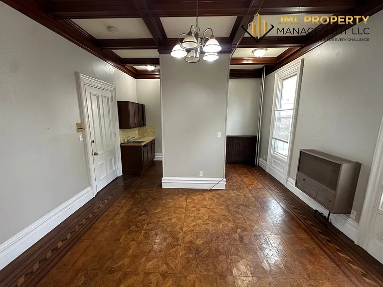163 Winter St #2 — Photo 1
