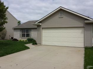 3837 Cobblestone Cv, New Haven, IN 46774