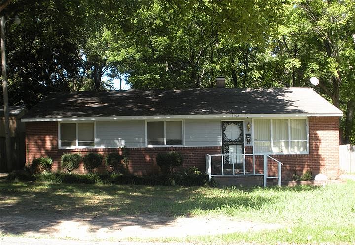 2nd image of 3752 Healey Rd