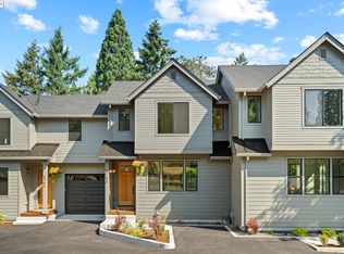 3793 SW Iowa St, Portland, OR 97221