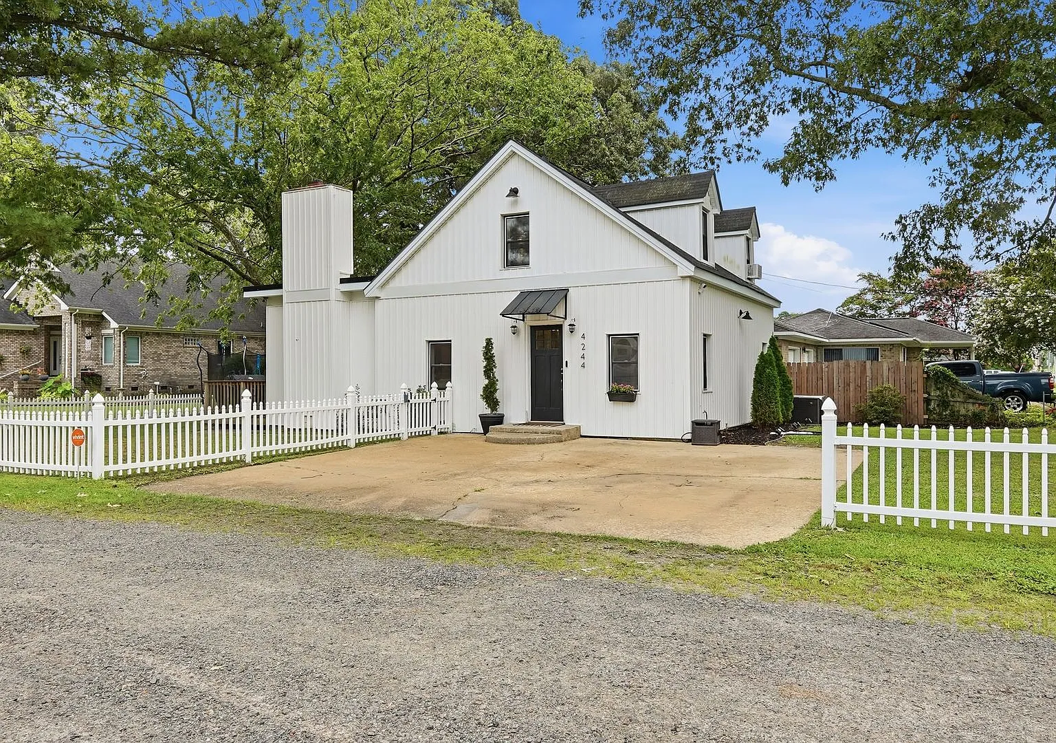 Modern Suffolk Living with Timeless Style and Spacious Indoor-Outdoor Living in this 3BR, 2BA Sin... — Photo 1
