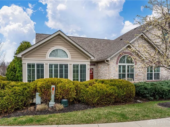 2756 Silver Maple Ln, Dayton, OH 45431