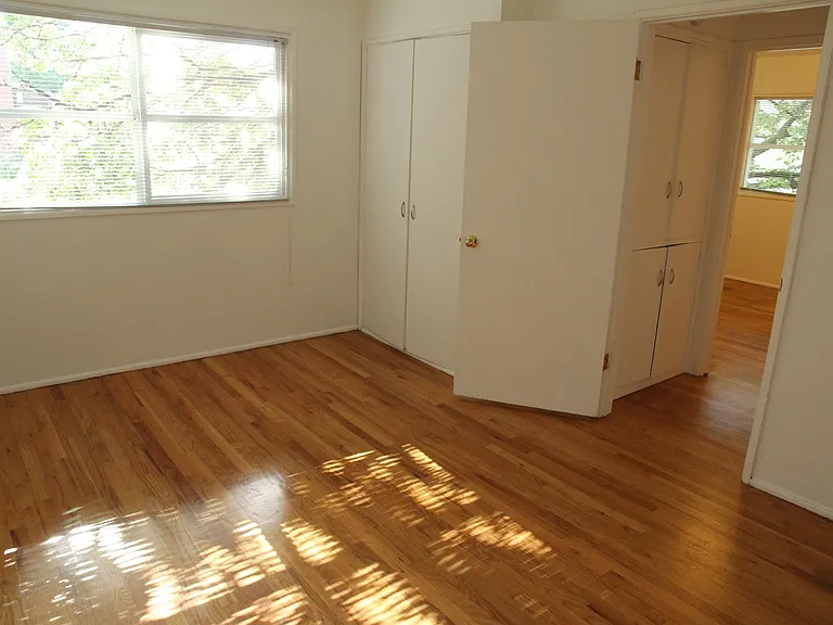 The Waverleigh Apartments — Photo 25