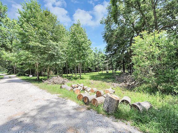 3rd image of 0 Golden Ln Lot 25-29