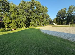 1450 Old Chisholm Trl, Dandridge, TN 37725
