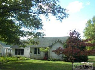 254 Water St, Douglas, MI 49406