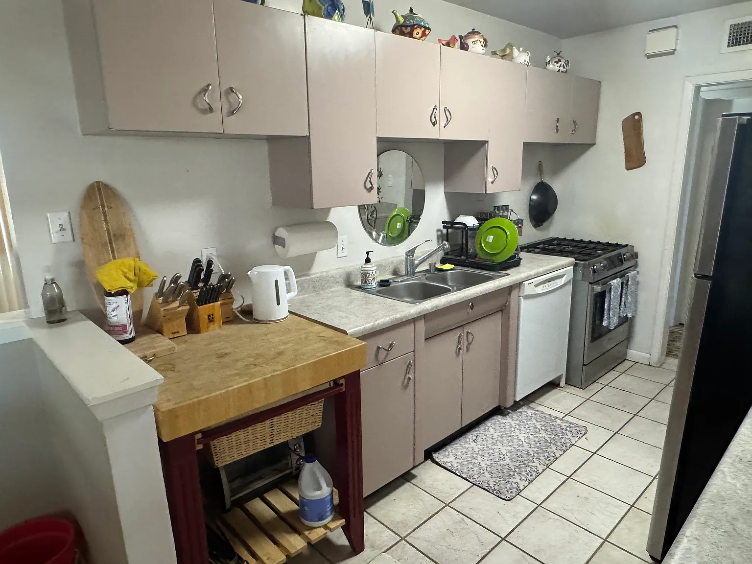 303 Olivia Cir — Photo 2