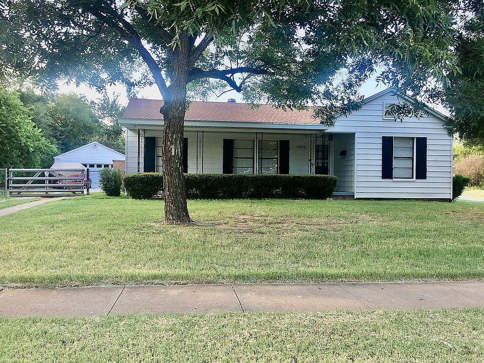 1st image of 3200 Cumberland Ave