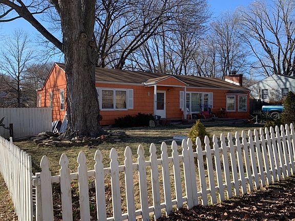 5th image of 2952 N 76th St