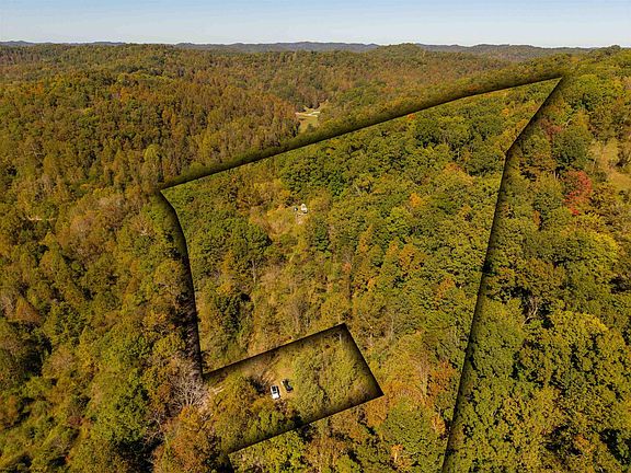 2nd image of 3847 Crooked Fork Rd