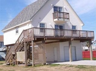 16626 Mansvelt Rd, Jamaica Beach, TX 77554