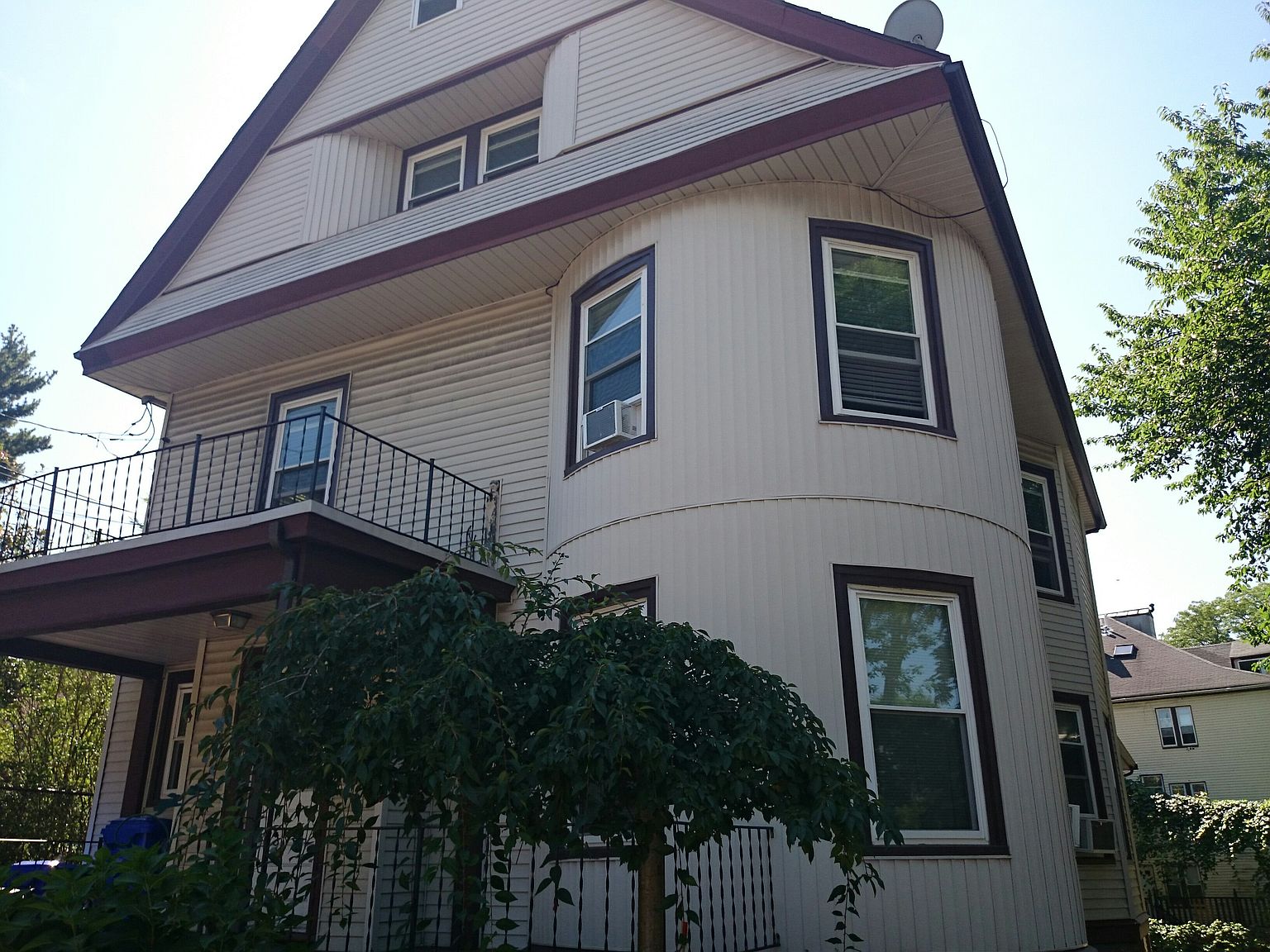 97 Aspinwall Ave, Brookline, MA 02446 Zillow