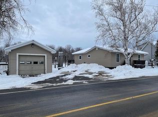 2550 Lake Shore Rd, Chazy, NY 12921